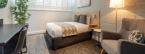 Fitzroy Motel - Accommodation Burleigh 1