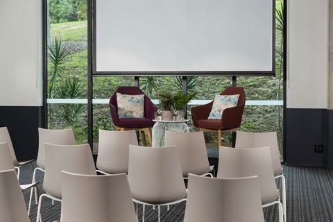 Atura Hotel Blacktown - Accommodation Burleigh 11