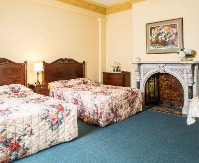 Avonmore On The Park - Accommodation Burleigh 8