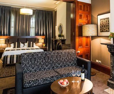 Avonmore On The Park - Accommodation Burleigh 10