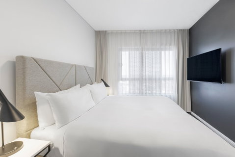 Meriton Suites Zetland - Accommodation Burleigh 9