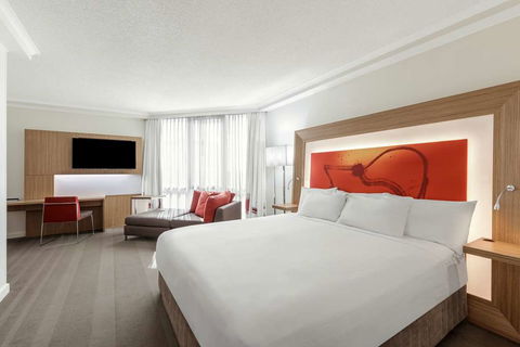 Amora Hotel Brisbane - Accommodation Burleigh 7