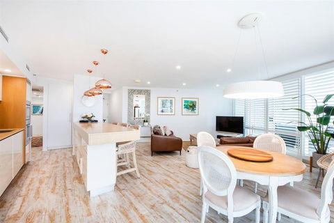 Lanai Riverside Apartments - Accommodation Burleigh 1