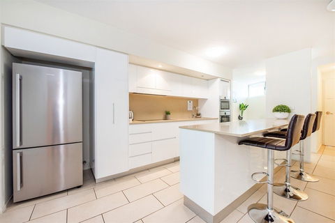 Lanai Riverside Apartments - Accommodation Burleigh 12