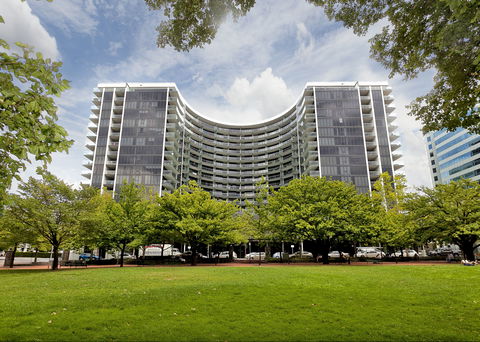 Astra Canberra Manhattan - Accommodation Burleigh 0