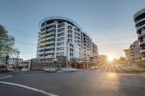 Adina Apartment Hotel Wollongong - Accommodation Burleigh 0