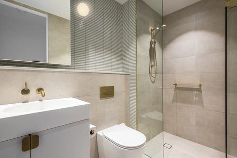 Arise Sky One - Accommodation Burleigh 2
