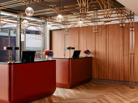 Mercure Melbourne Doncaster - Accommodation Burleigh 2