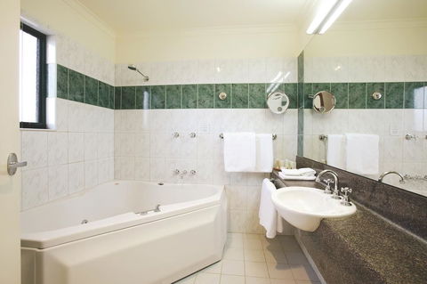 Gateway On Monash - Accommodation Burleigh 1
