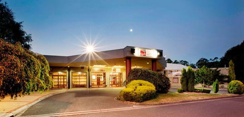 York On Lilydale Resort - Accommodation Burleigh 1