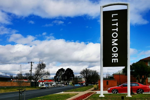 Governor Macquarie Motor Inn - Accommodation Burleigh 0