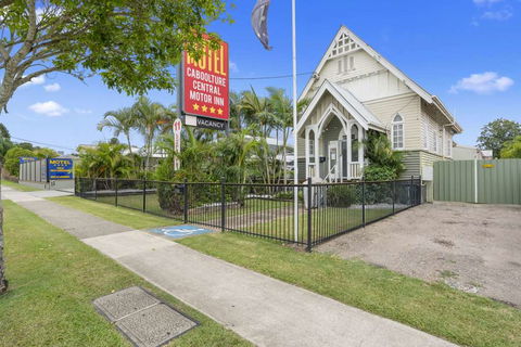 Caboolture Central Motor Inn, SureStay Collection - Accommodation Burleigh 0