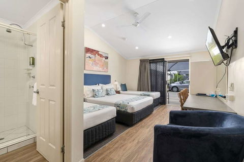 Caboolture Central Motor Inn, SureStay Collection - Accommodation Burleigh 16
