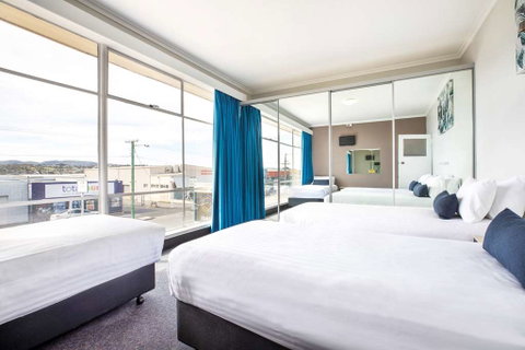 Nightcap at Carlyle Hotel - Accommodation Burleigh 3