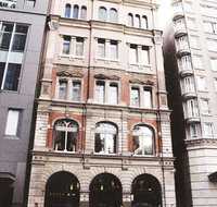 Establishment Hotel - Accommodation Burleigh