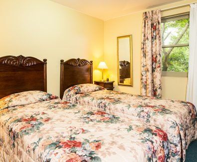Avonmore On The Park - Accommodation Burleigh 2