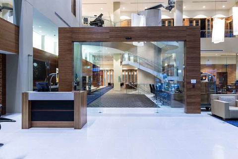 RACV City Club - Accommodation Burleigh 2