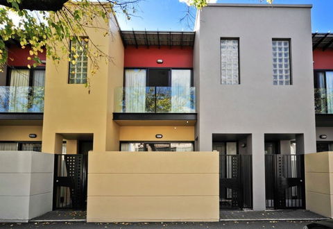 RNR Apartments, Adelaide - Accommodation Burleigh 0
