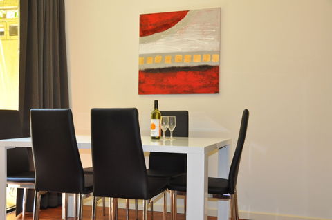 RNR Apartments, Adelaide - Accommodation Burleigh 2