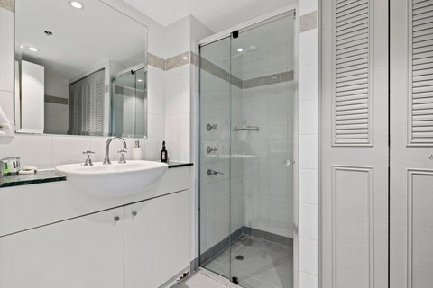 Astra Apartments Chatswood - Accommodation Burleigh 1