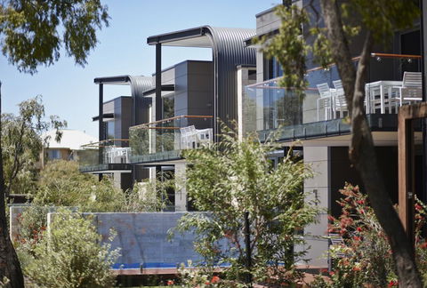 Aqua Resort - Accommodation Burleigh 0