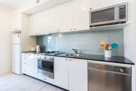 Astra Apartments Sydney CBD - Accommodation Burleigh 2