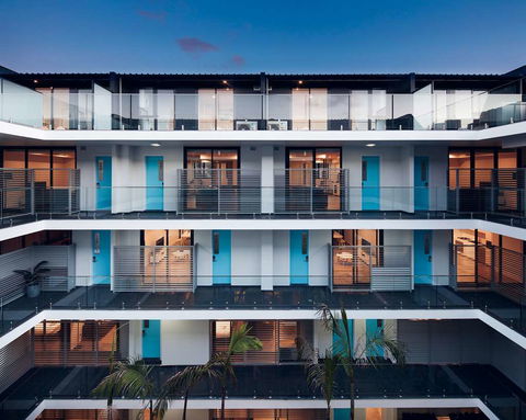 Veriu Camperdown - Accommodation Burleigh 2