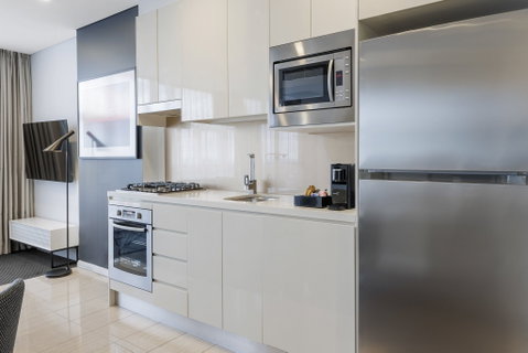 Meriton Suites Zetland - Accommodation Burleigh 0