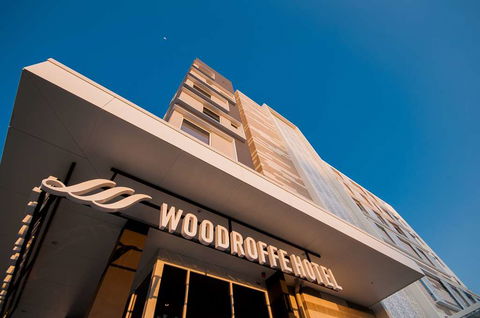 Woodroffe Hotel, Gold Coast - Accommodation Burleigh 2