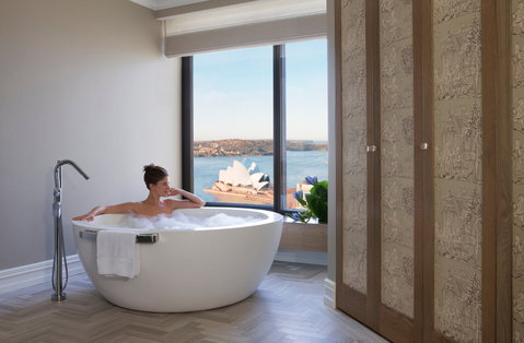 Four Seasons Hotel Sydney - Accommodation Burleigh 1