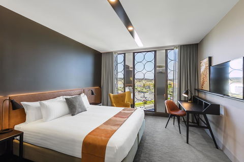 Vibe Hotel Canberra - Accommodation Burleigh 20