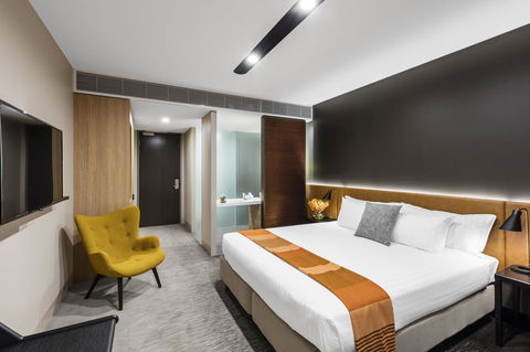 Vibe Hotel Canberra - Accommodation Burleigh 26