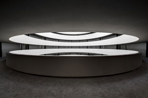 Vibe Hotel Canberra - Accommodation Burleigh 23