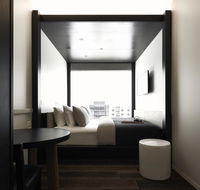 Little National Hotel - Accommodation Burleigh