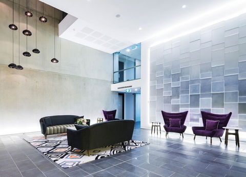 Avenue Hotel Canberra - Accommodation Burleigh 1