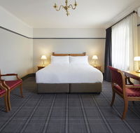 Brassey Hotel - Managed by Doma Hotels - Accommodation Burleigh