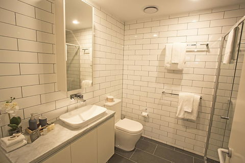 Greenwich Apartment - Accommodation Burleigh 6