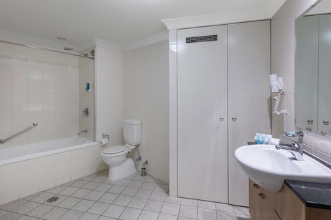 Nesuto Canberra - Accommodation Burleigh 22