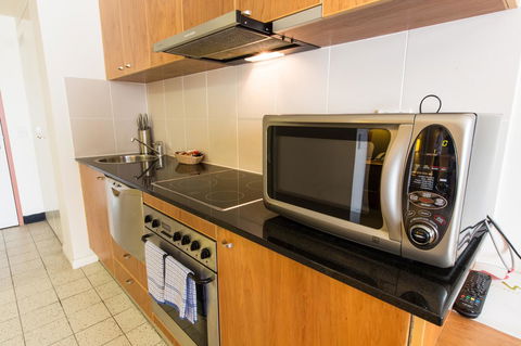 Nesuto Canberra - Accommodation Burleigh 26
