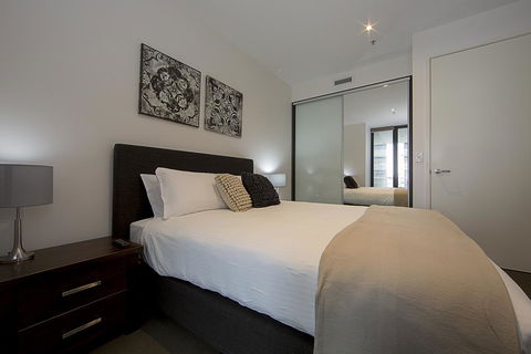 Manhattan 303 Canberra City ACT - Accommodation Burleigh 11