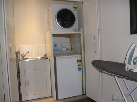 Kesh At Aamira - Accommodation Burleigh 29