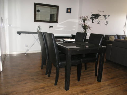 Kesh At Aamira - Accommodation Burleigh 4