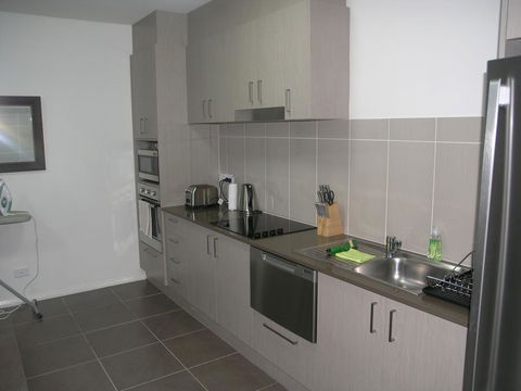 Kesh At Hudson Square - Accommodation Burleigh 39