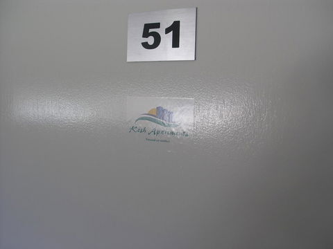 Kesh At Hudson Square - Accommodation Burleigh 28