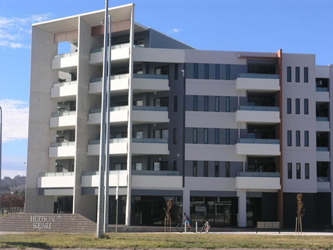 Kesh At Hudson Square - Accommodation Burleigh 6