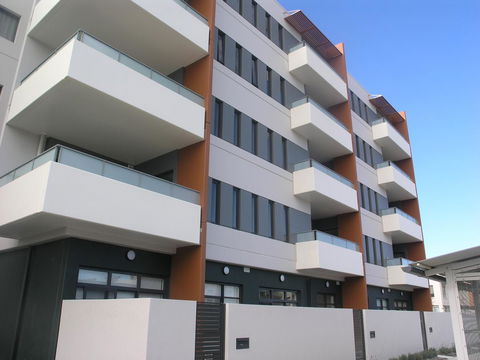 Kesh At Hudson Square - Accommodation Burleigh 12