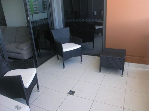 Kesh At Hudson Square - Accommodation Burleigh 33