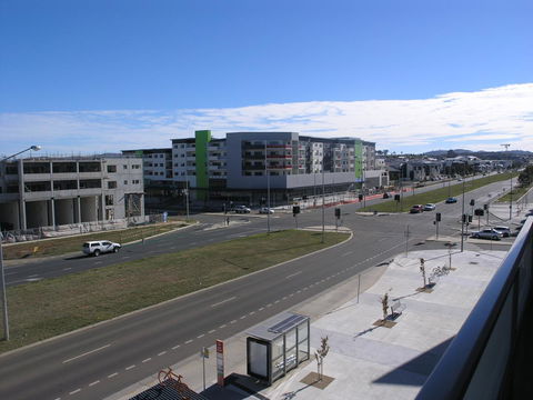 Kesh At Hudson Square - Accommodation Burleigh 32