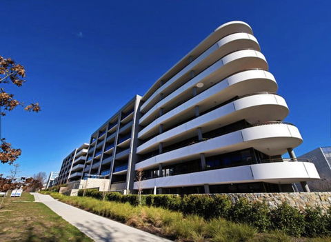 Modern Executive Apt@Barton*1BR*WiFi*Gym*Secure Parking*Canberra - Accommodation Burleigh 23