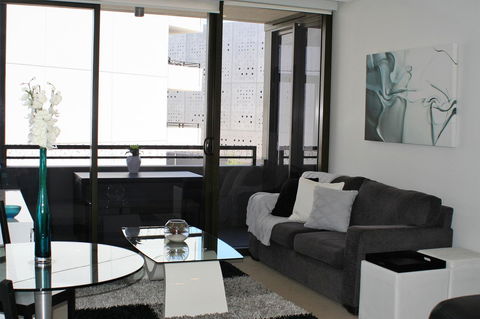 Modern Executive Apt@Barton*1BR*WiFi*Gym*Secure Parking*Canberra - Accommodation Burleigh 0